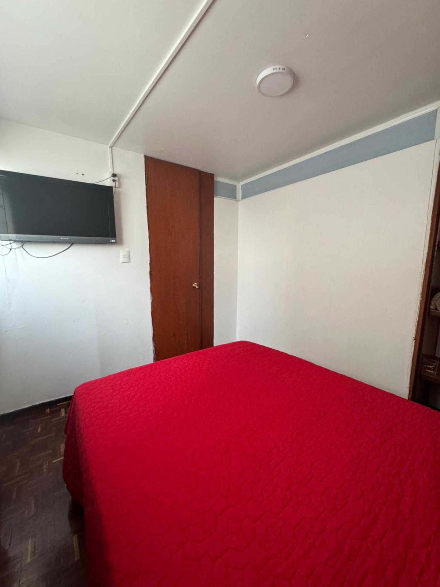 Habitacion Economica Y Pequena Con Bano Privado Cerca Del Centro Historico Mexico By Eksteriør billede